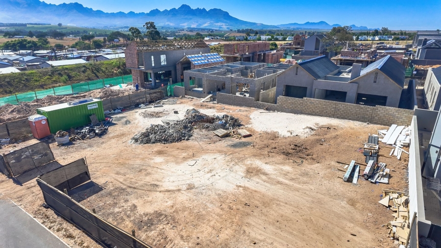 4 Bedroom Property for Sale in Longlands Country Estate Western Cape